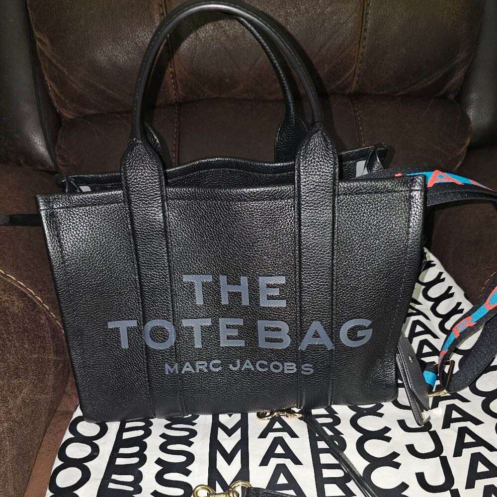 MARC JACOBS THE TOTE BAG BLACK LEATHER